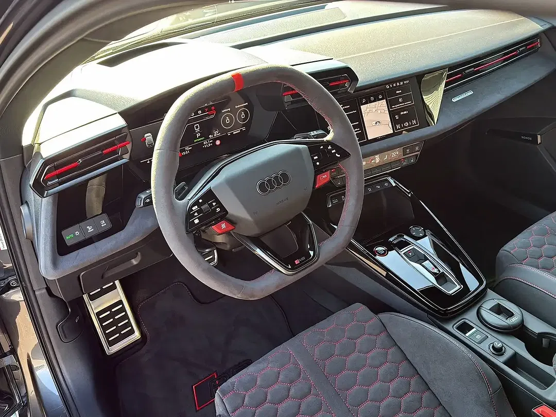 Audi RS3 - Thumbnail 7