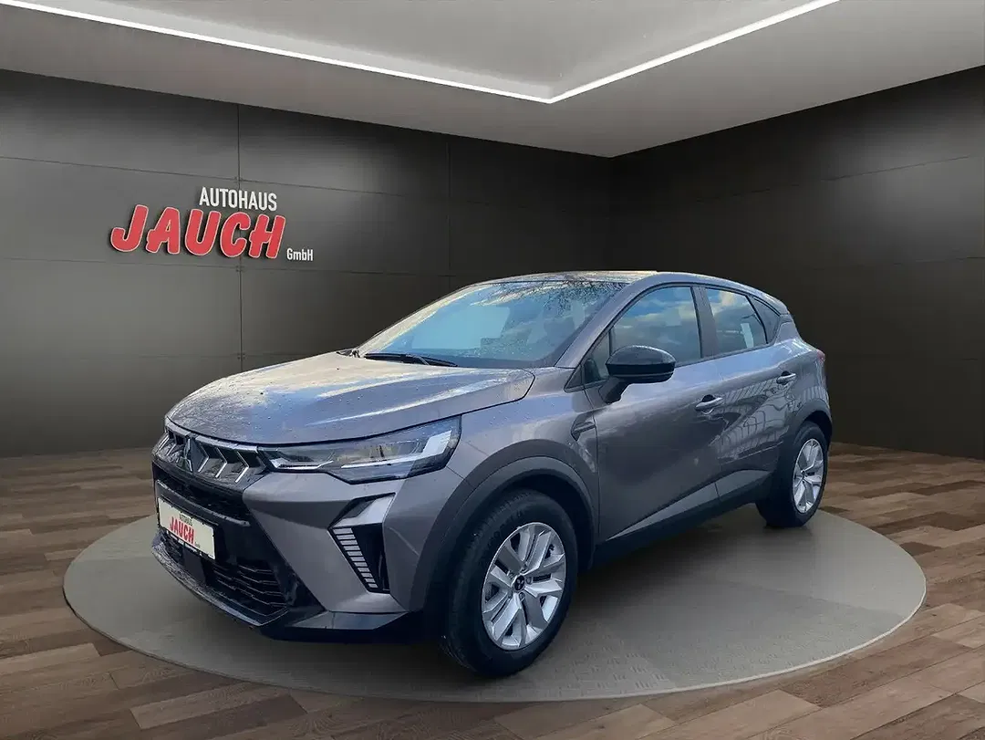 Mitsubishi ASX - Thumbnail 1
