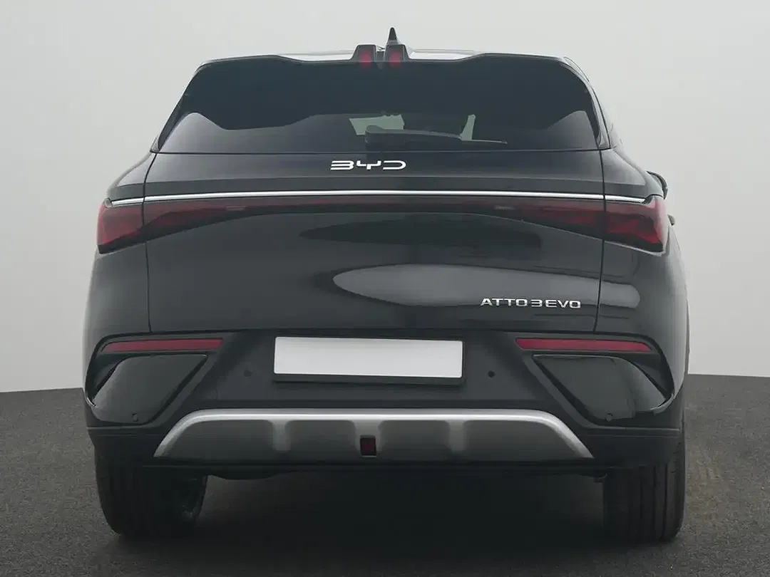 BYD Atto 3 - Thumbnail 2