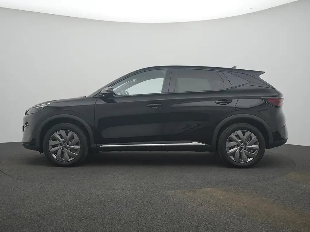 BYD Atto 3 - Thumbnail 1