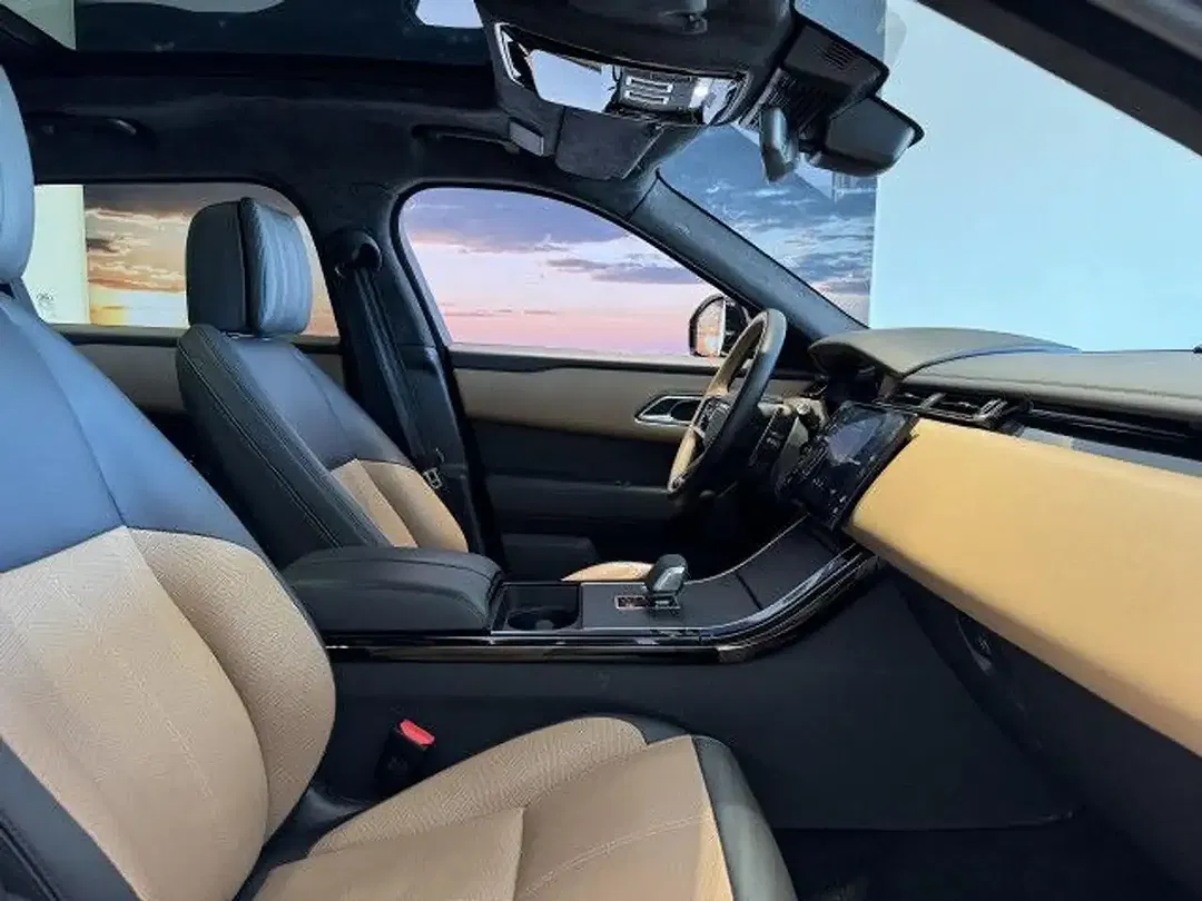 Land Rover Range Rover Velar - Thumbnail 3