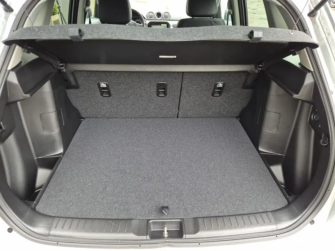 Suzuki Vitara - Thumbnail 9
