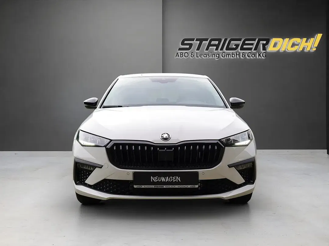 Skoda Scala - Thumbnail 1