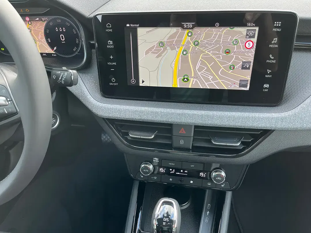 Skoda Kamiq - Thumbnail 6