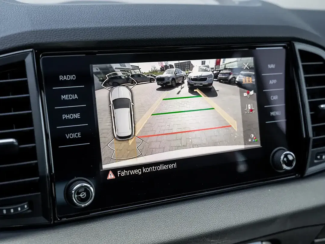 Skoda Karoq - Thumbnail 14