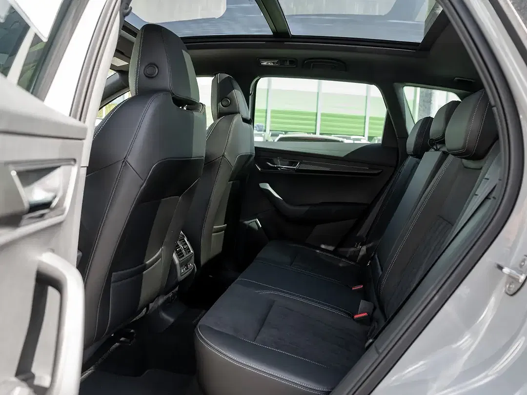 Skoda Karoq - Thumbnail 7