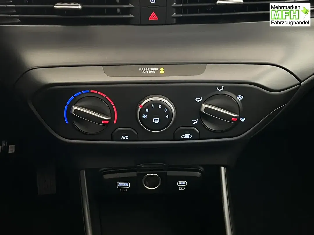 Hyundai i20 - Thumbnail 15