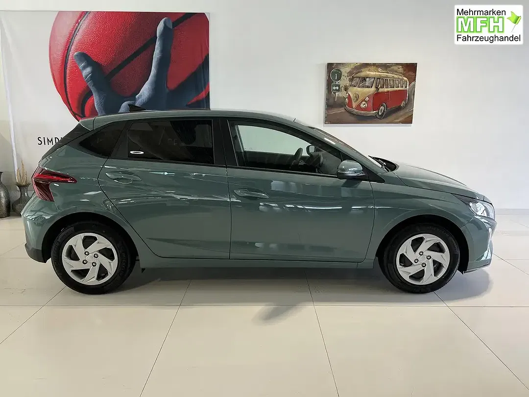Hyundai i20 - Thumbnail 4