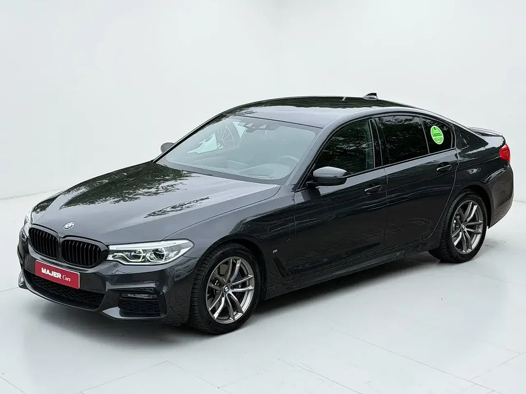 BMW 530 - Afbeelding 1
