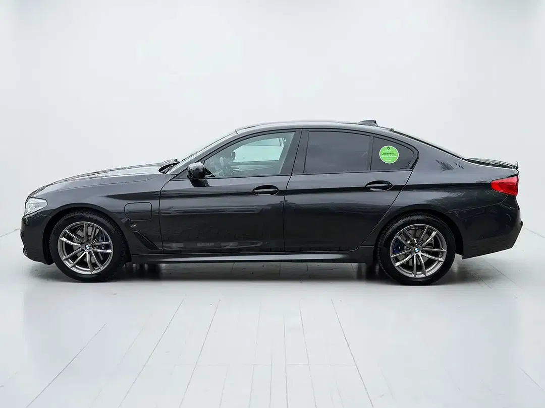 BMW 530 - Thumbnail 13