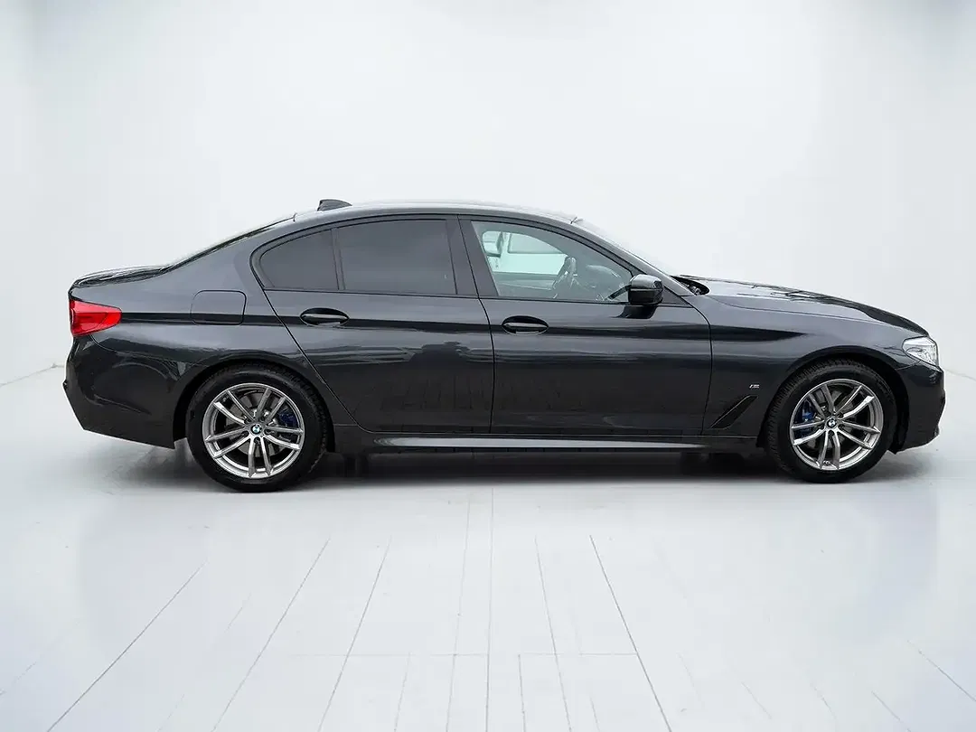 BMW 530 - Thumbnail 8