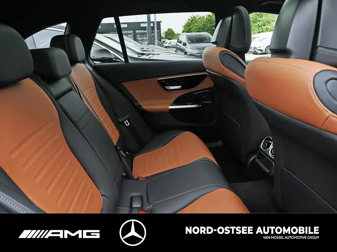 Mercedes-Benz C 300 - Thumbnail 13