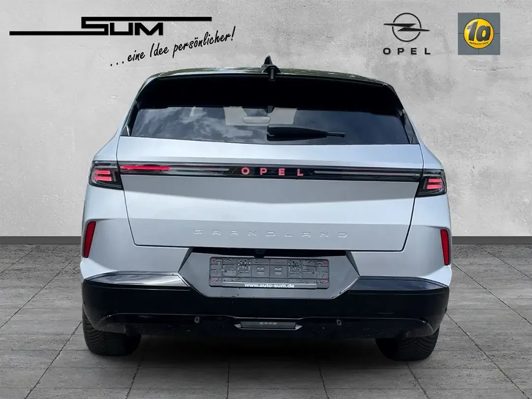 Opel Grandland - Thumbnail 4