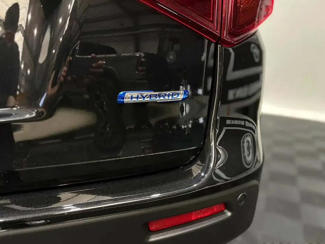 Suzuki Vitara - Thumbnail 15