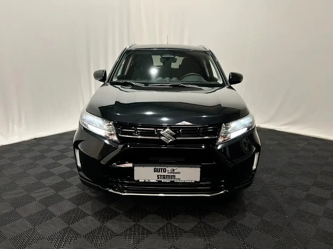 Suzuki Vitara - Thumbnail 2