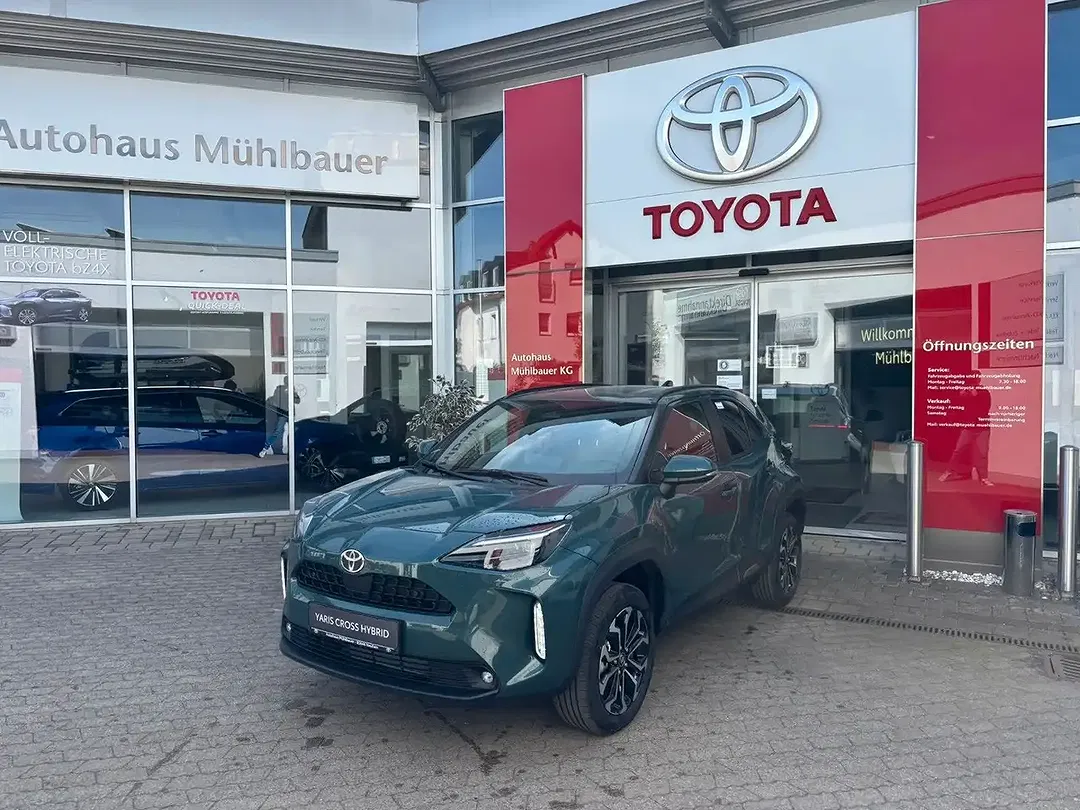 Toyota Yaris - Thumbnail 10