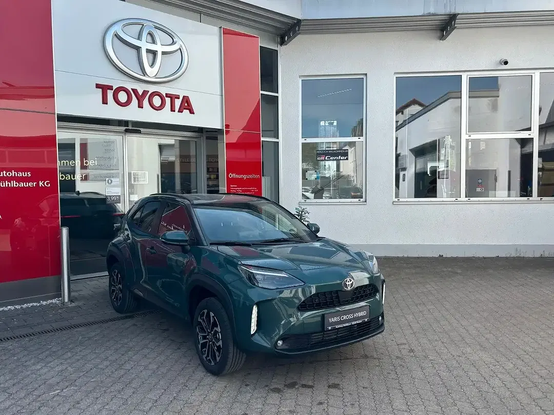 Toyota Yaris - Thumbnail 4