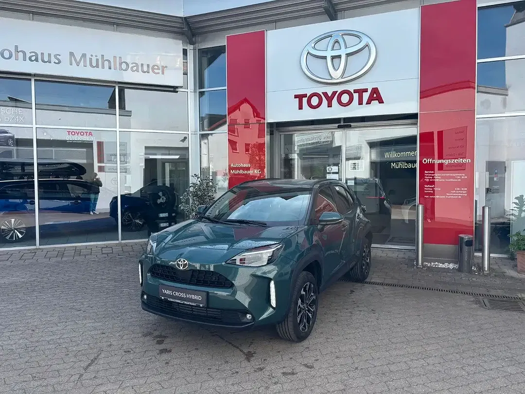 Toyota Yaris - Thumbnail 9