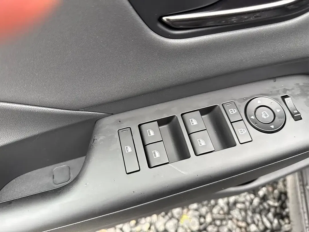 Hyundai KONA - Thumbnail 15