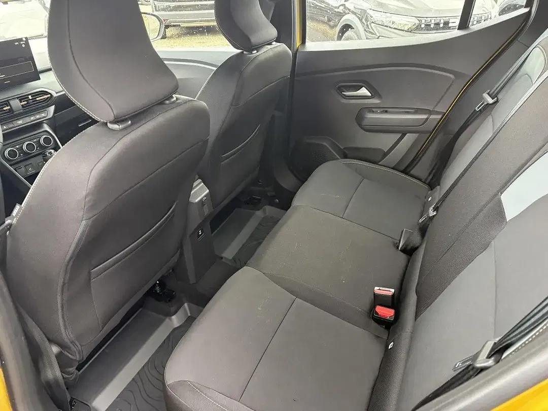 Dacia Sandero - Thumbnail 8