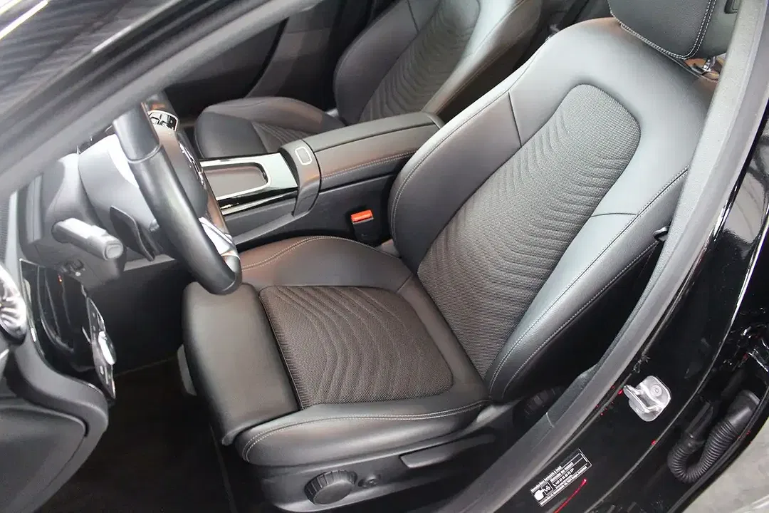 Mercedes-Benz A 200 - Thumbnail 6