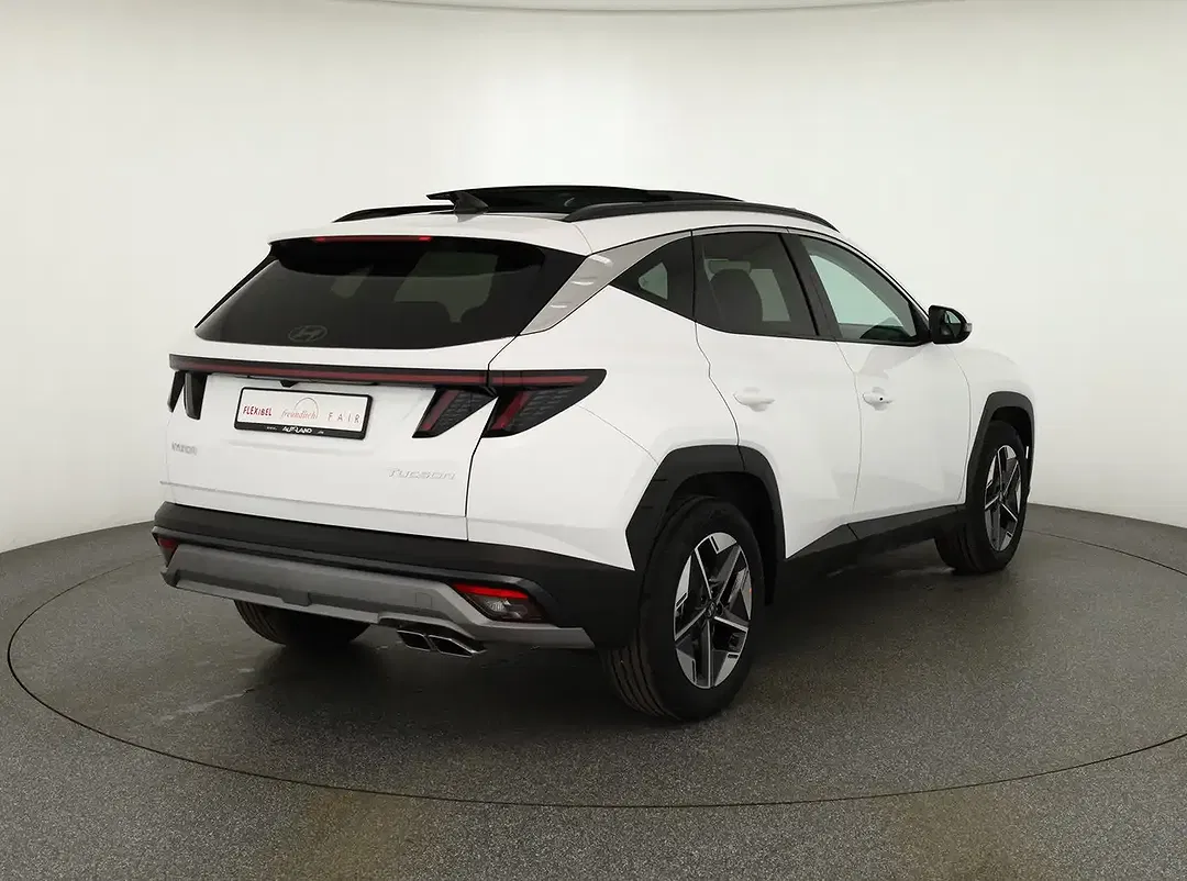 Hyundai TUCSON - Thumbnail 4