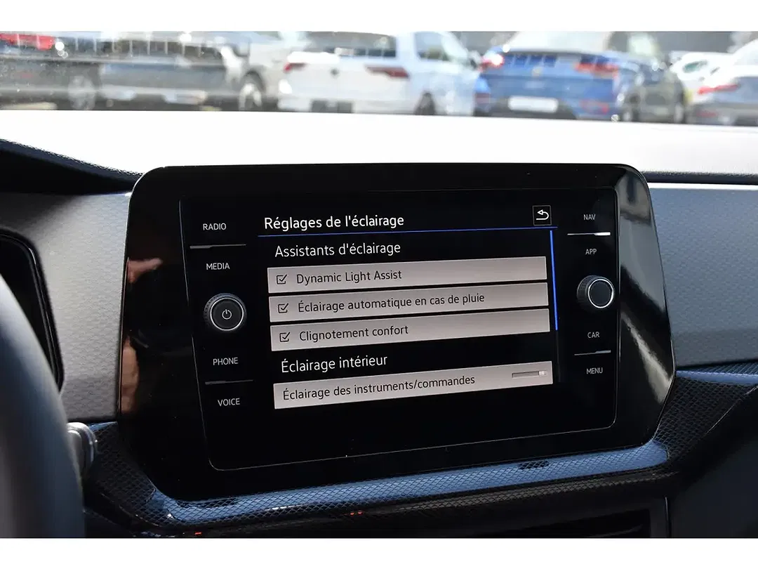 Volkswagen T-Cross - Thumbnail 15