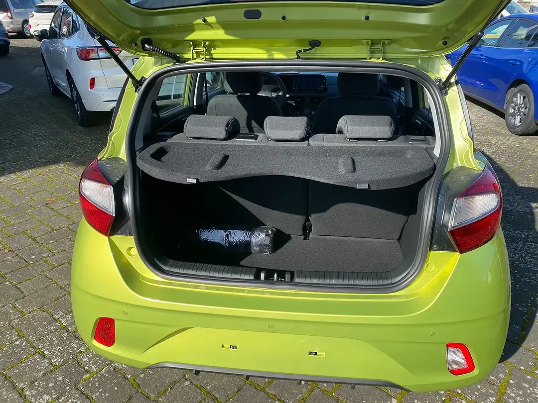 Hyundai i10 - Thumbnail 7