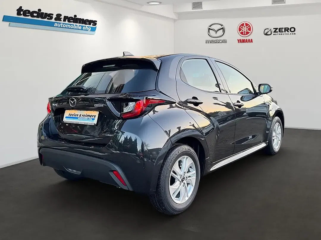 Mazda 2 - Thumbnail 4