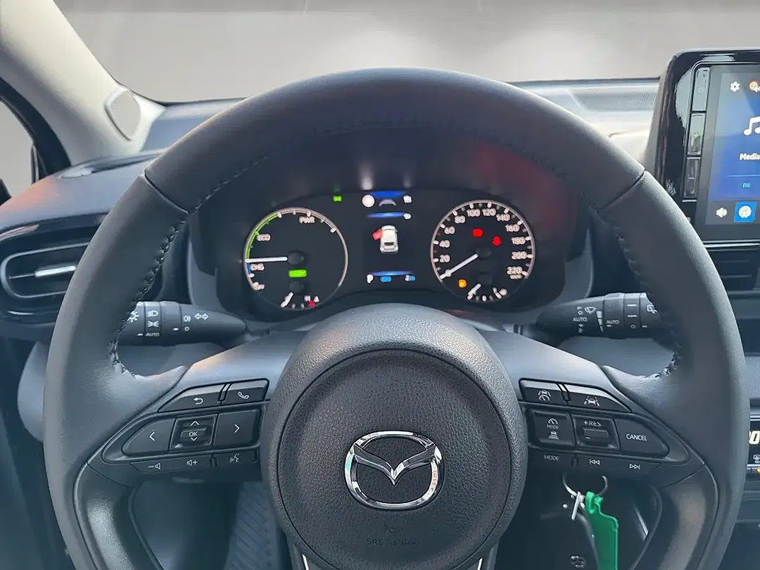 Mazda 2 - Thumbnail 9