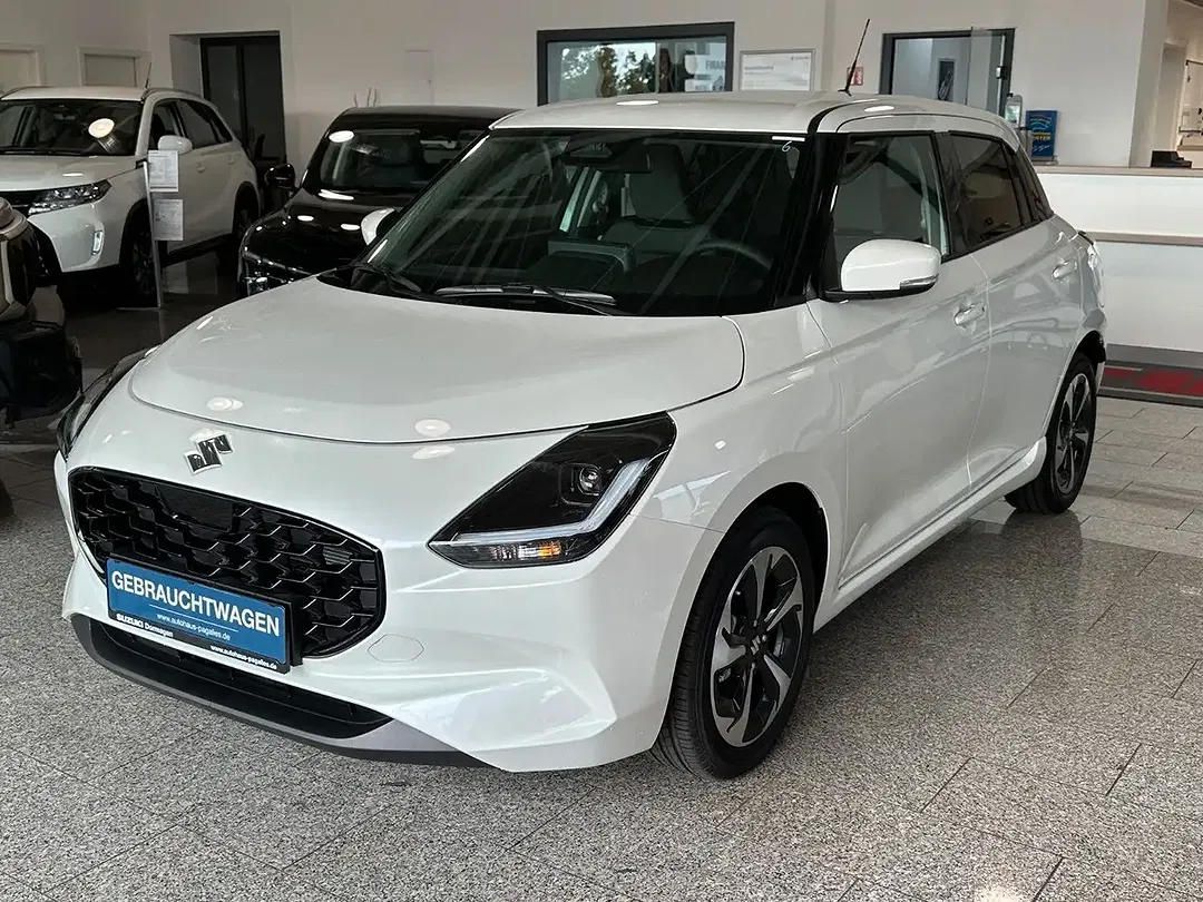 Suzuki Swift - Thumbnail 4
