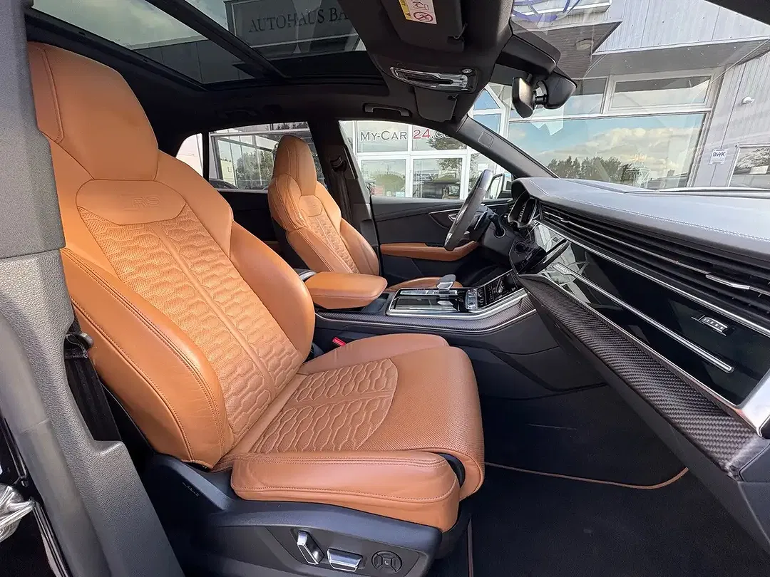 Audi RS Q8 - Thumbnail 13
