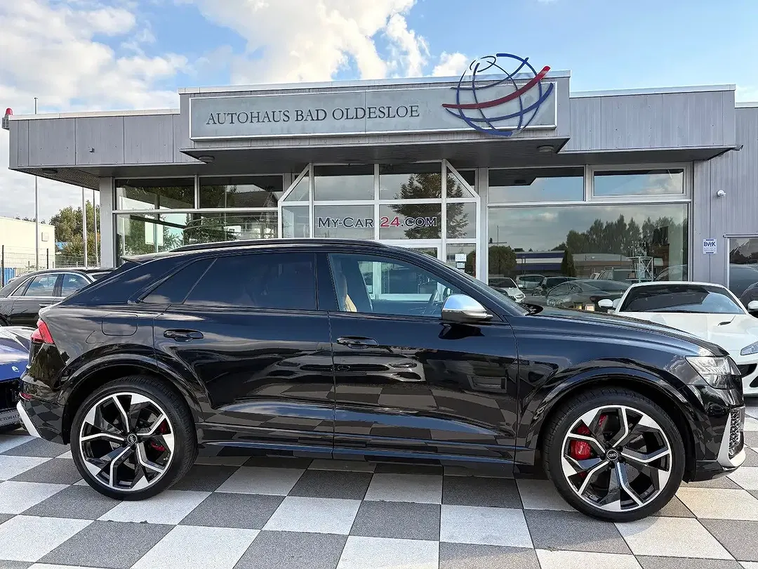 Audi RS Q8 - Thumbnail 8