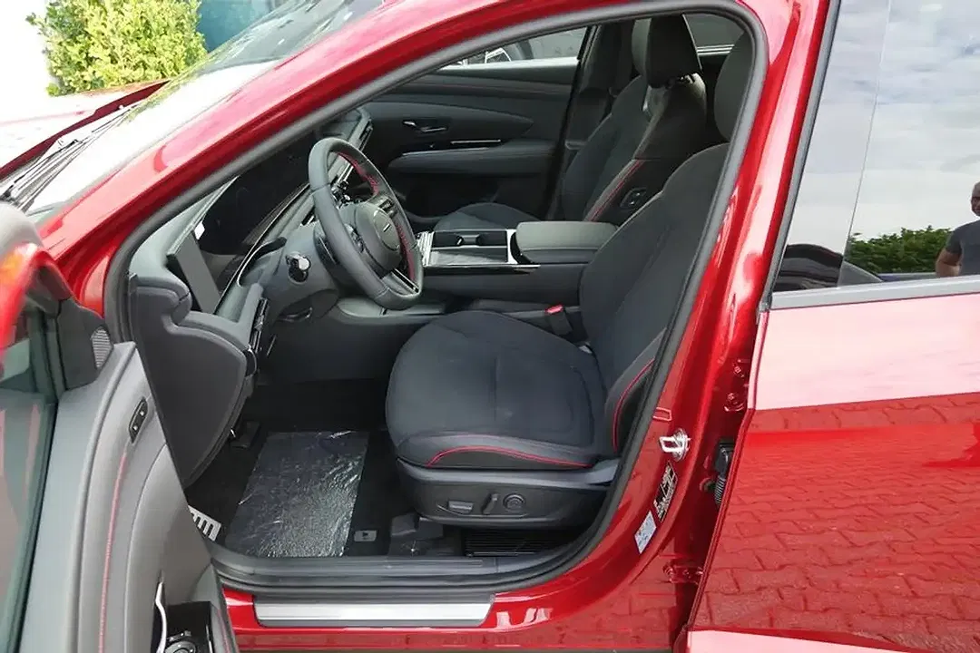 Hyundai TUCSON - Thumbnail 10