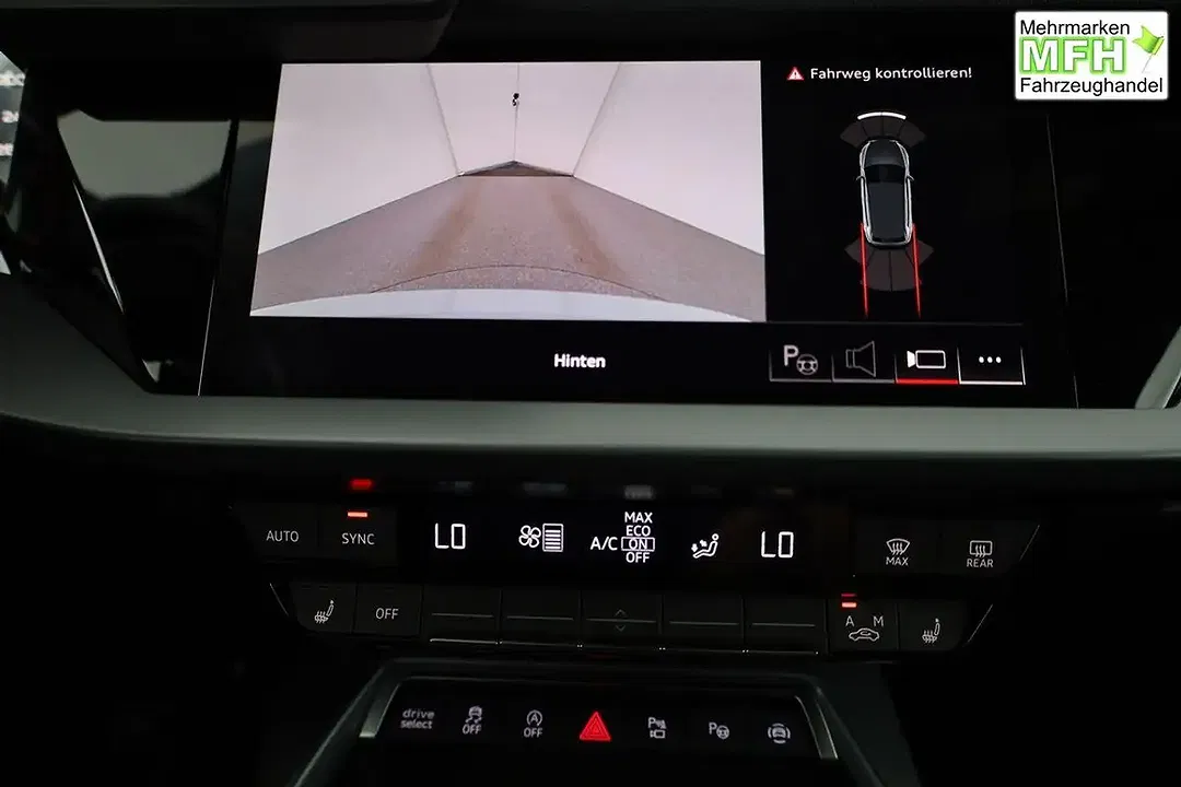 Audi A3 - Thumbnail 6
