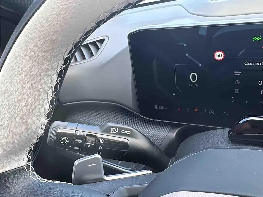 Kia K4 - Thumbnail 12