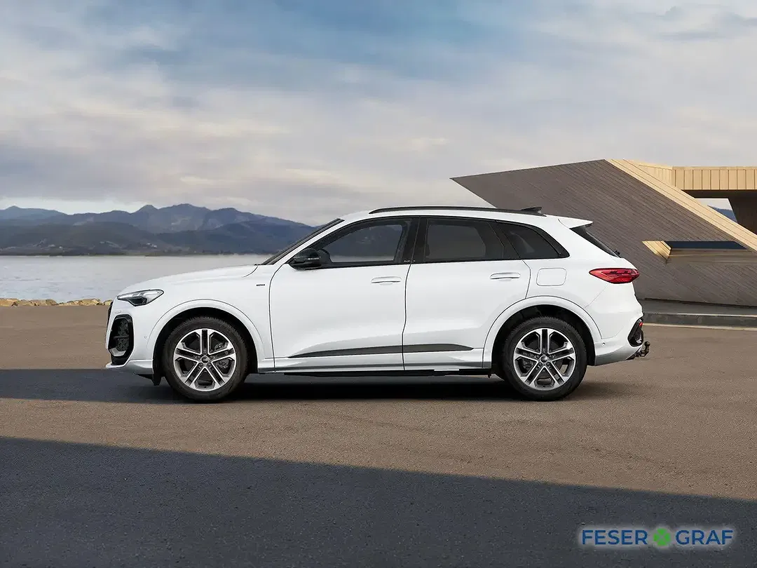 Audi Q5 - Thumbnail 3