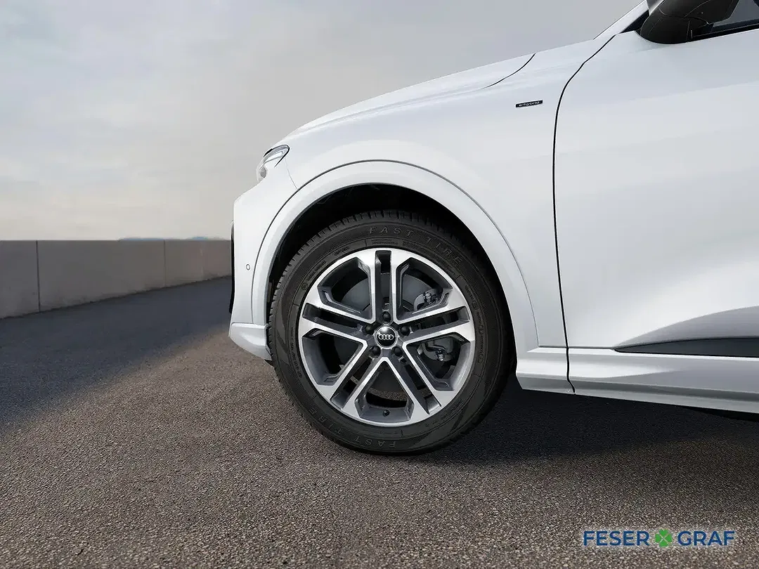 Audi Q5 - Thumbnail 7