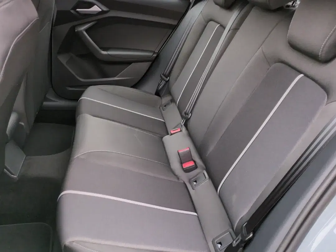 Audi A1 - Thumbnail 11
