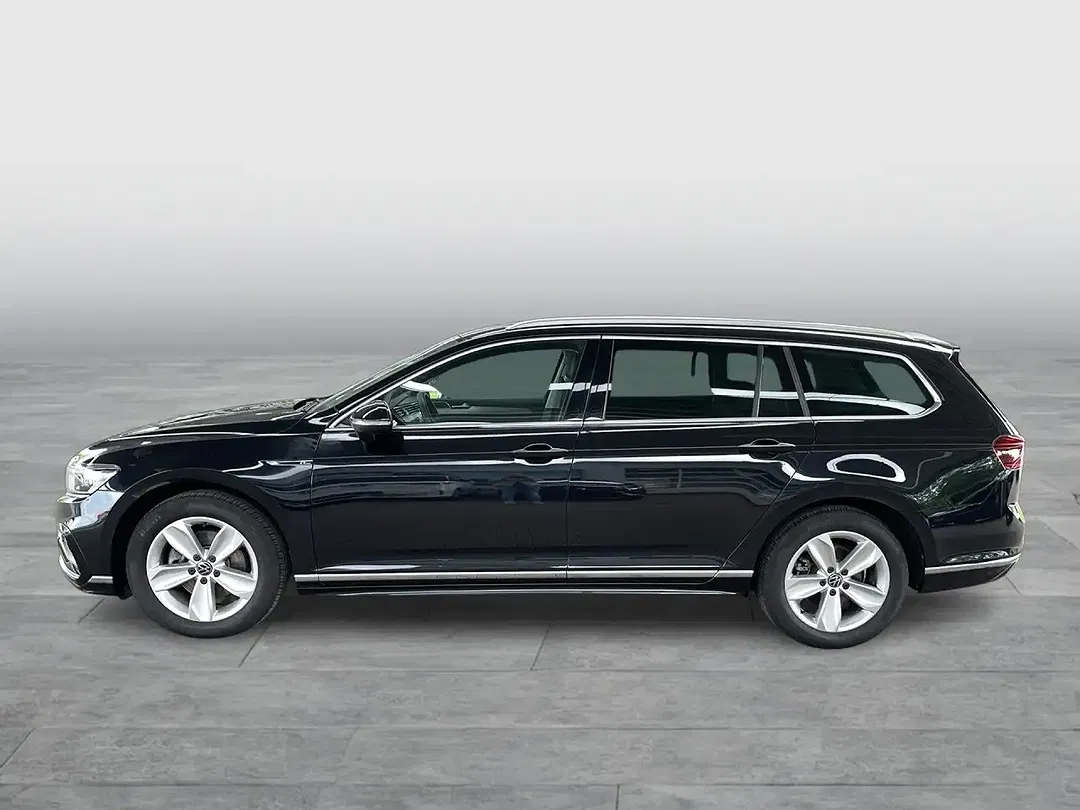 Volkswagen Passat Variant - Thumbnail 2