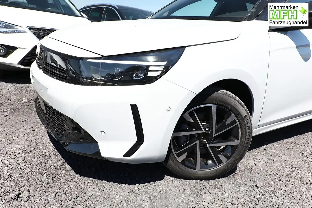 Opel Corsa - Thumbnail 4