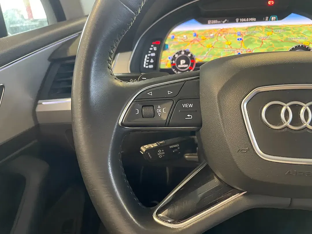 Audi Q7 - Thumbnail 12