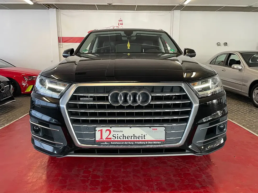 Audi Q7 - Thumbnail 2