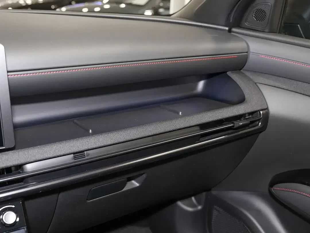 Hyundai TUCSON - Thumbnail 14