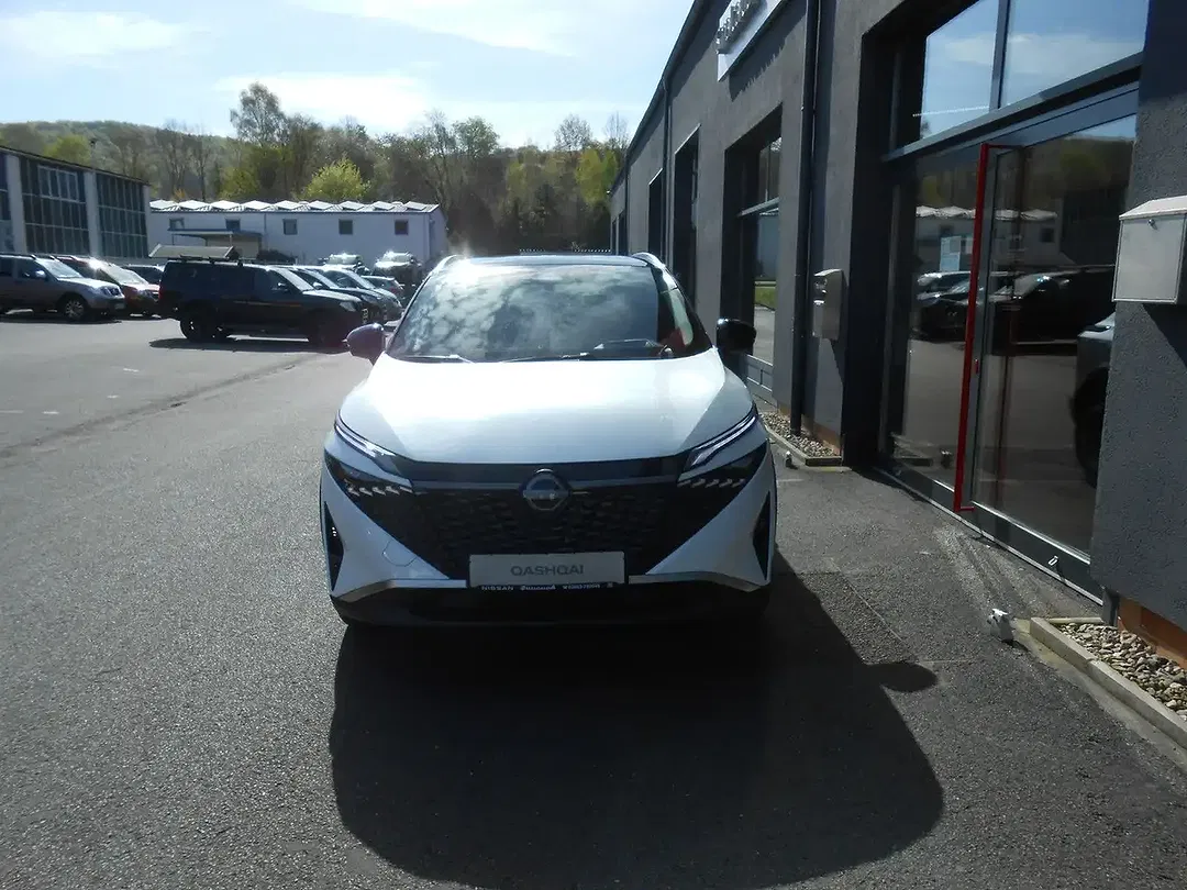 Nissan Qashqai - Thumbnail 2
