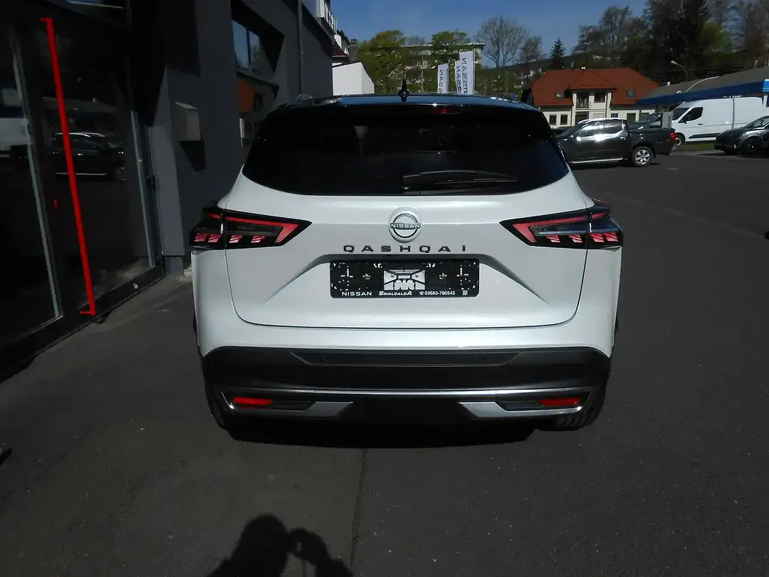 Nissan Qashqai - Thumbnail 6