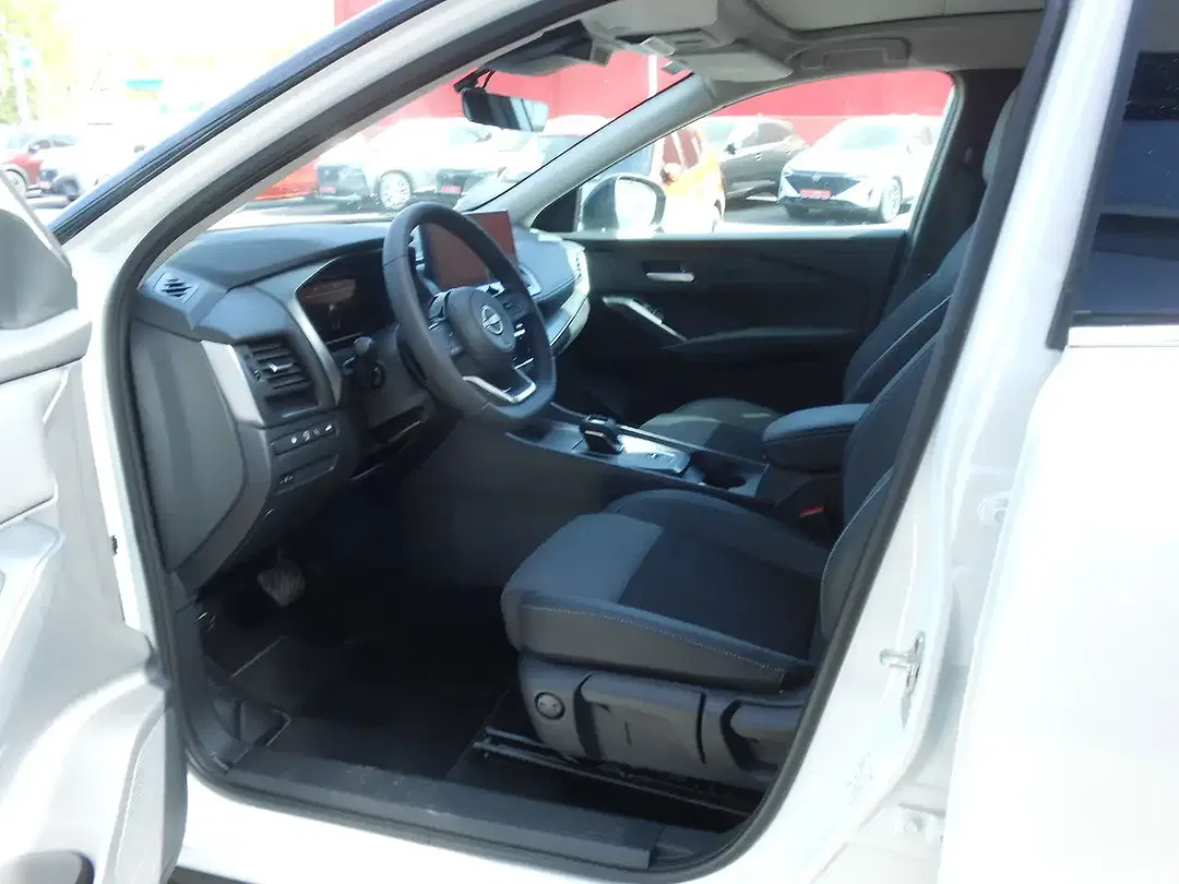 Nissan Qashqai - Thumbnail 9