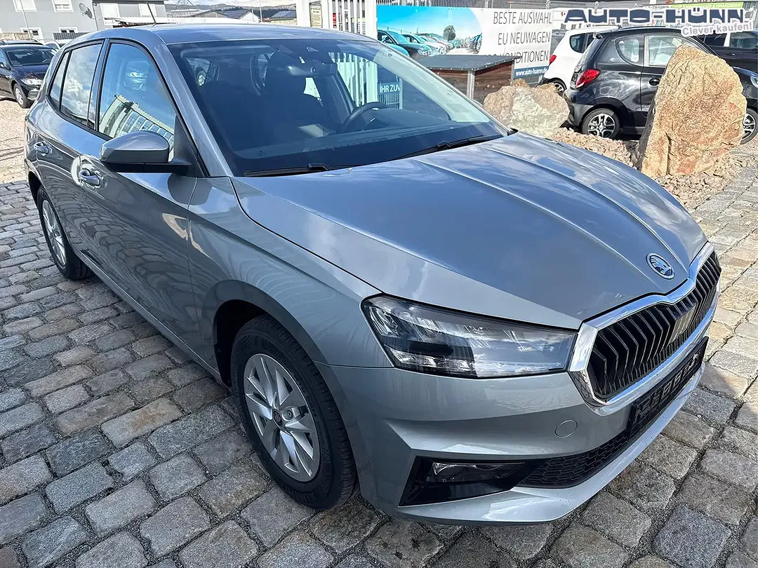 Skoda Fabia - Thumbnail 3
