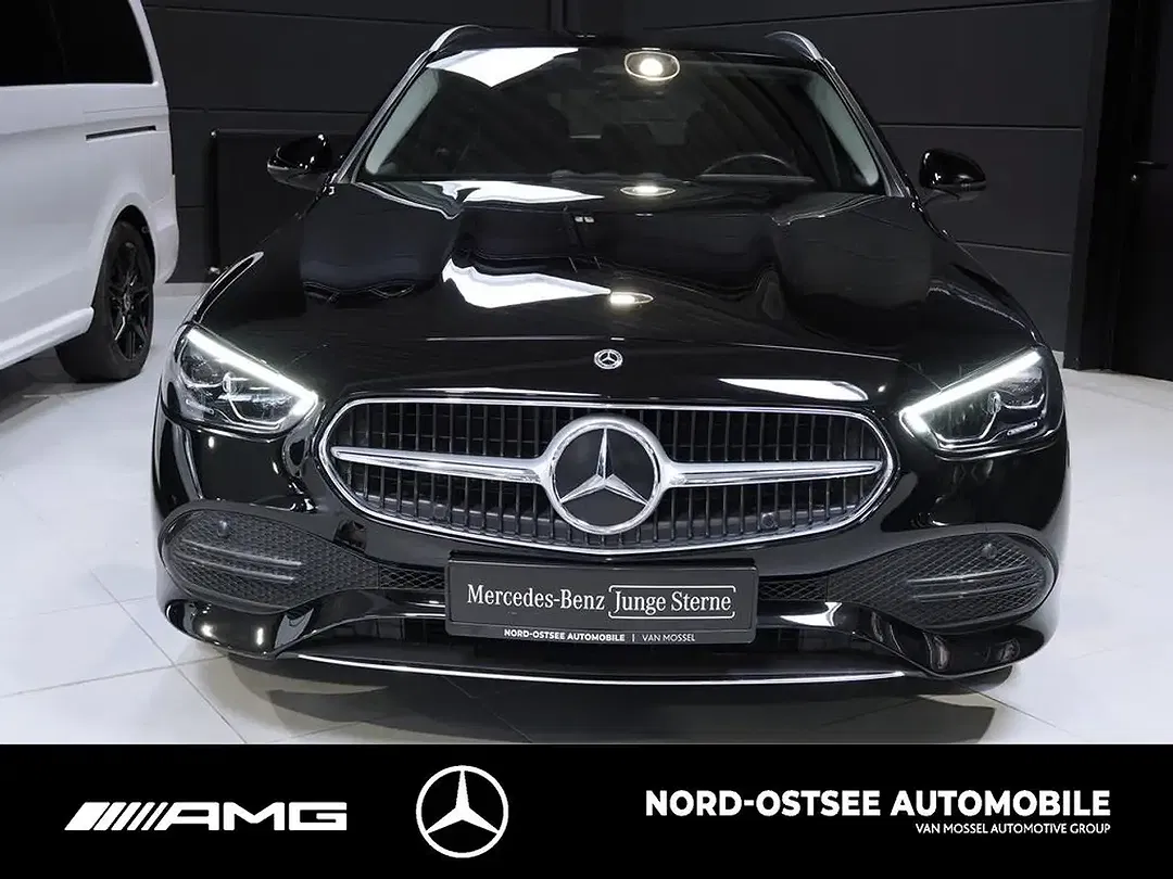 Mercedes-Benz C 200 - Thumbnail 2