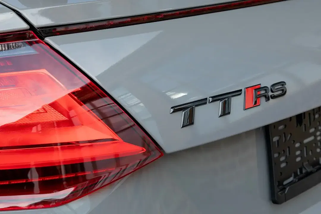 Audi TT RS - Thumbnail 9